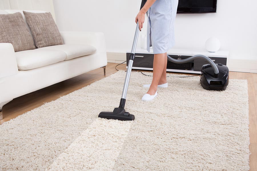 ساده ترین راه برای تمیز کردن فرش ها بدون نیاز به شستن